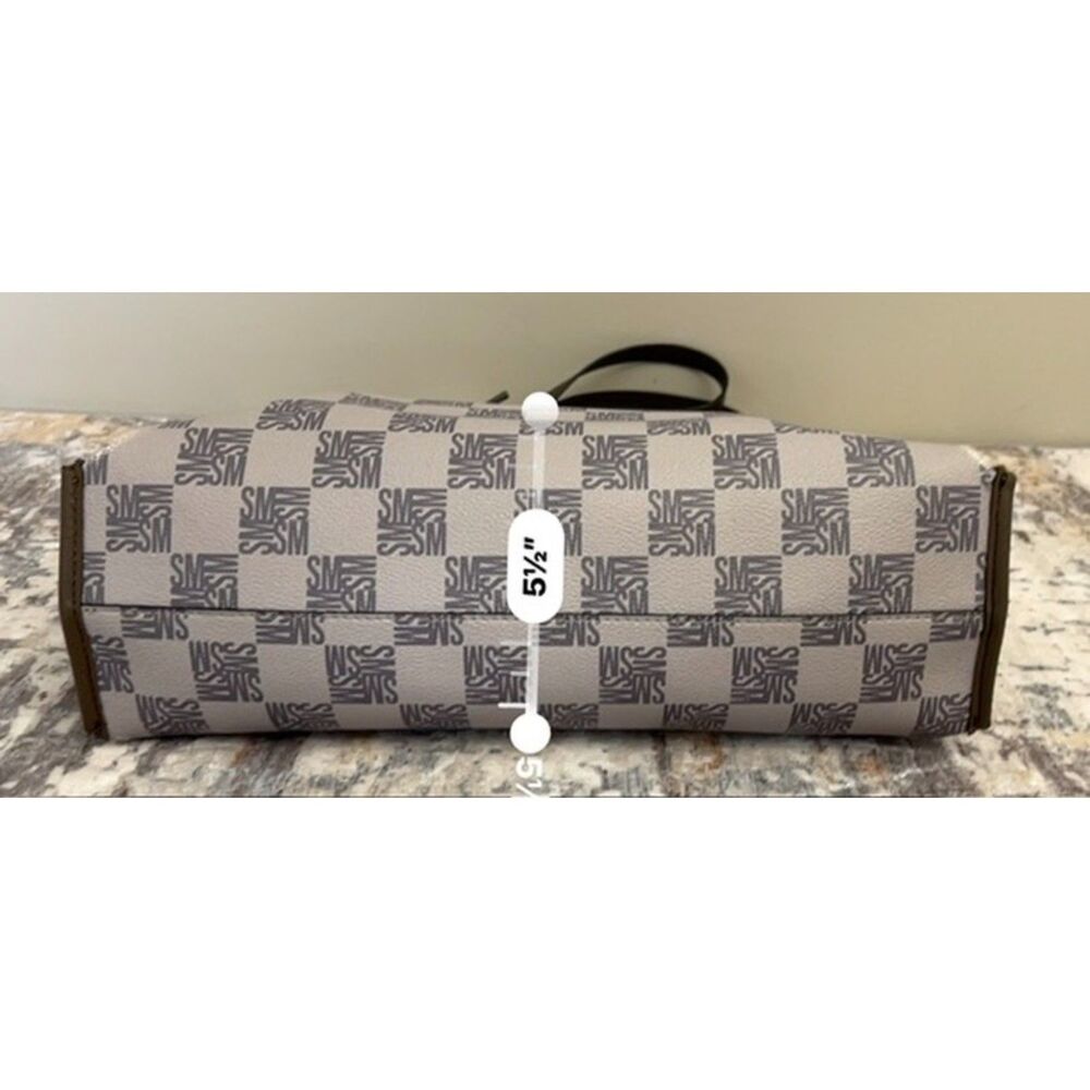 Steve Madden signature tote with matching clutch - Picture 9 of 14